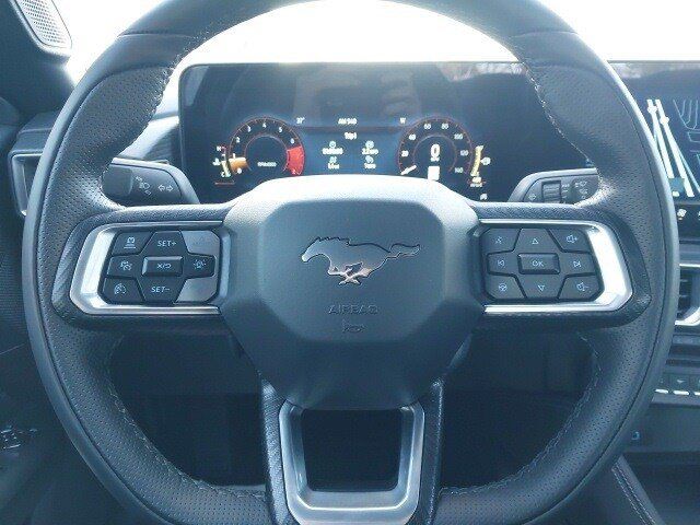 2026 Ford Mustang EcoBoost Premium Fastback - Photo 18