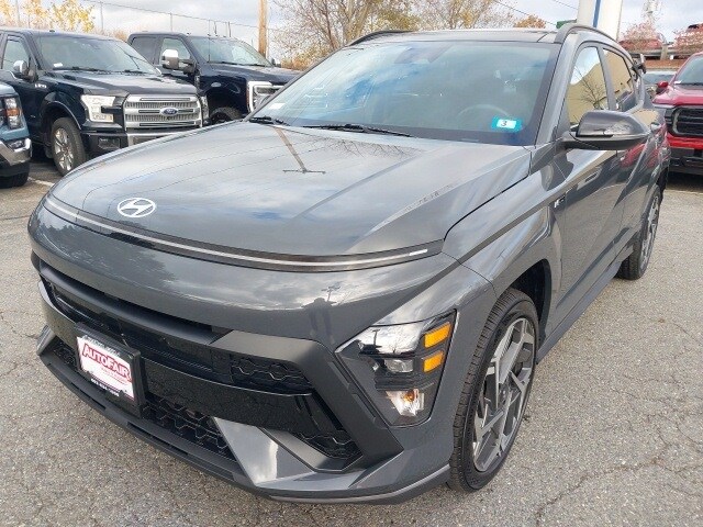 2024 Hyundai Kona N Line photo 3