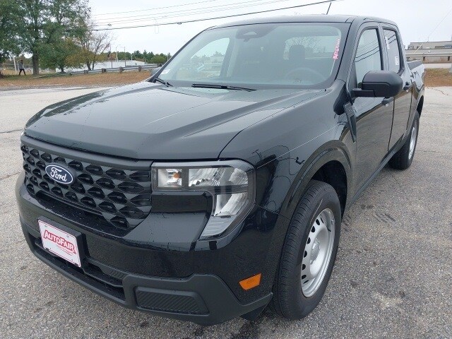 2025 Ford Maverick XL photo 3