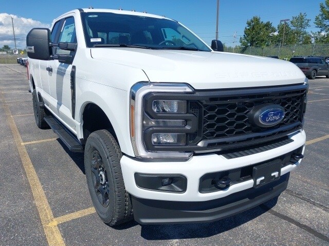 2026 Ford F-250 XL photo 2