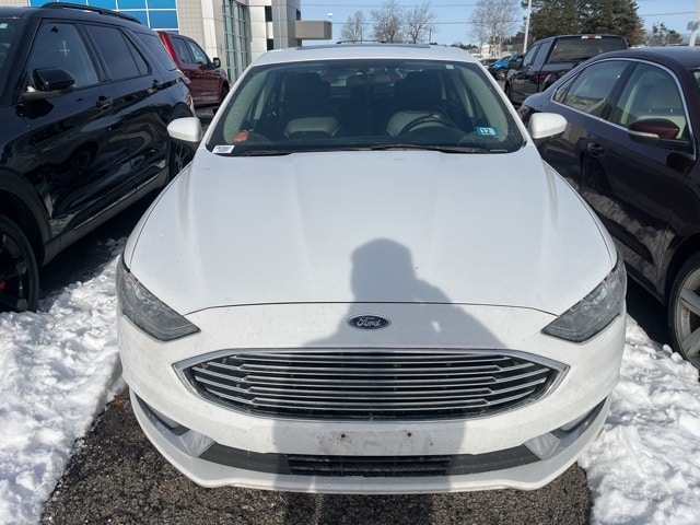 2017 Ford Fusion Hybrid SE's photo