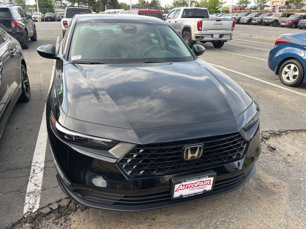 2025 Honda Accord 1.5T LX CVT's photo