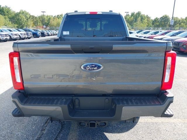 2026 Ford F-350 Super Duty XL - Photo 7