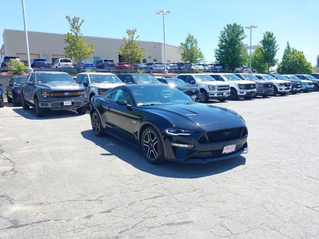 2019 Ford Mustang GT Coupe's photo