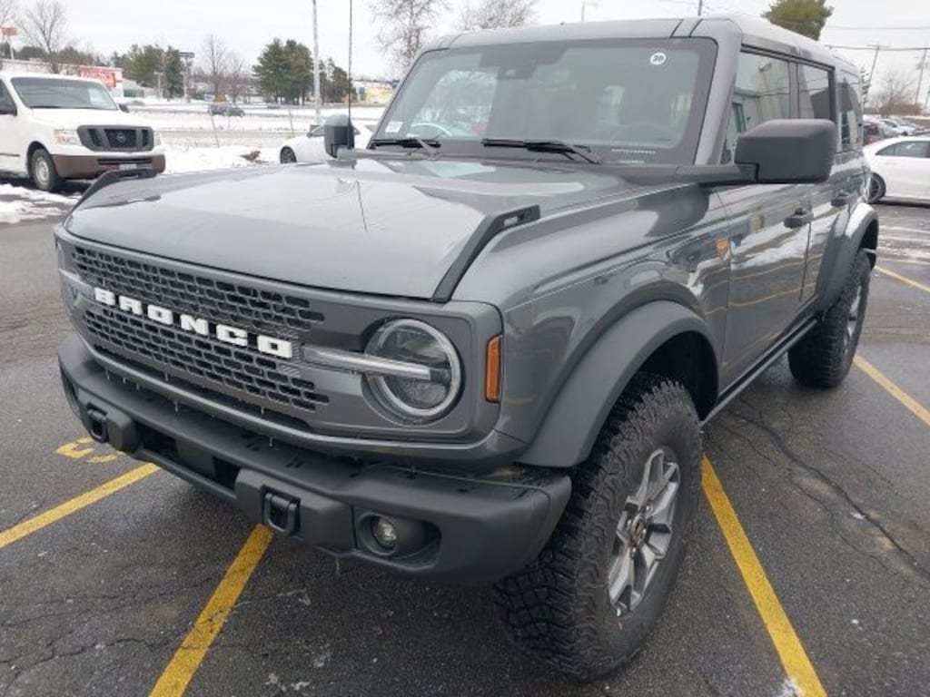 New 2025 Ford Bronco Badlands SUV