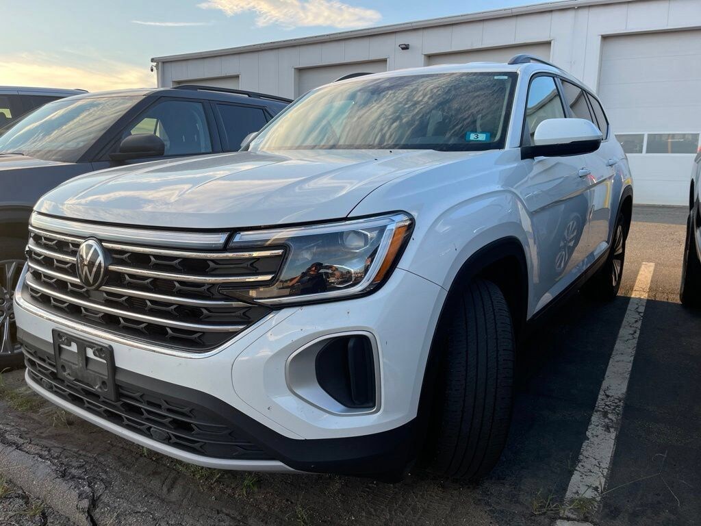 Certified 2024 Volkswagen Atlas 2.0T SE SUV