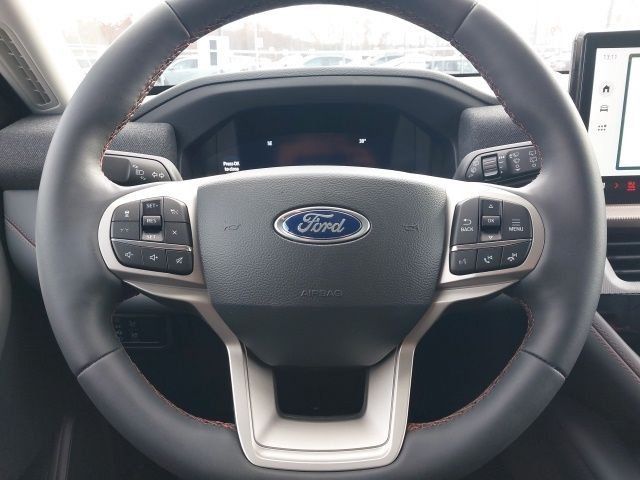 2026 Ford Explorer Active - Photo 18