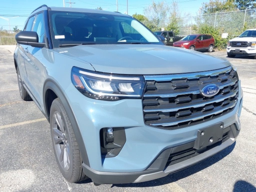 New 2025 Ford Explorer Active SUV