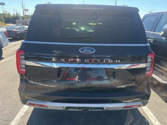 2024 Ford Expedition Limited photo 3