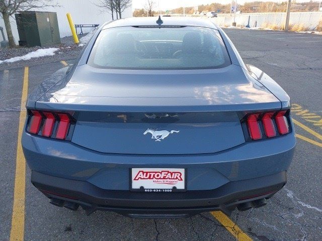 2026 Ford Mustang EcoBoost Premium Fastback - Photo 7