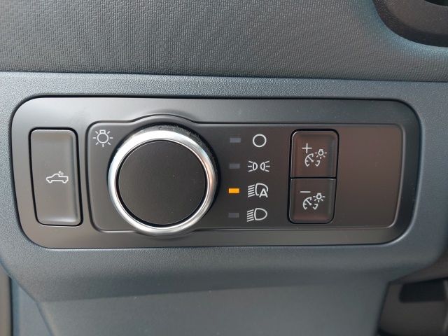 2025 Ford Maverick XLT - Photo 16