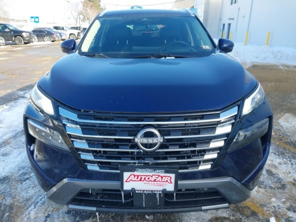 Certified 2025 Nissan Rogue SL SUV