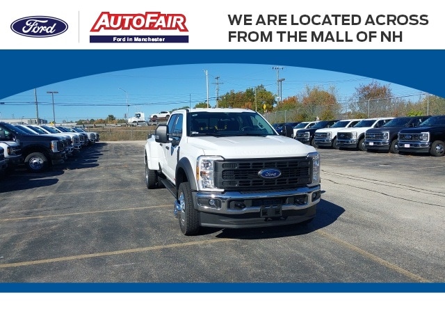 2026 Ford F-450 Super Duty XL's photo