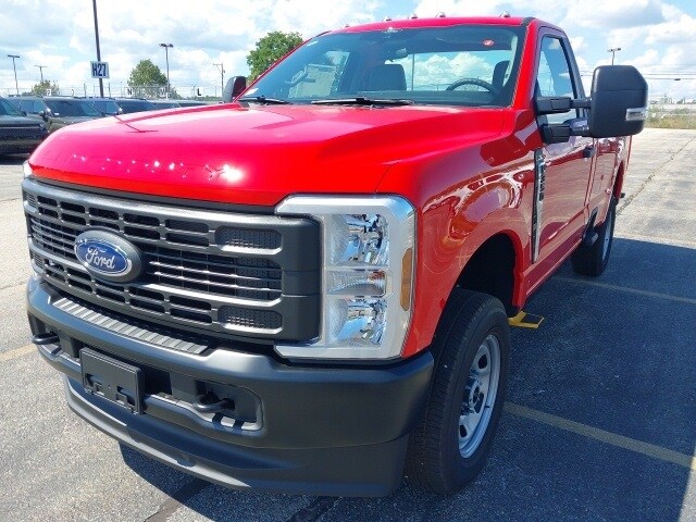 2026 Ford F-350 XL photo 3
