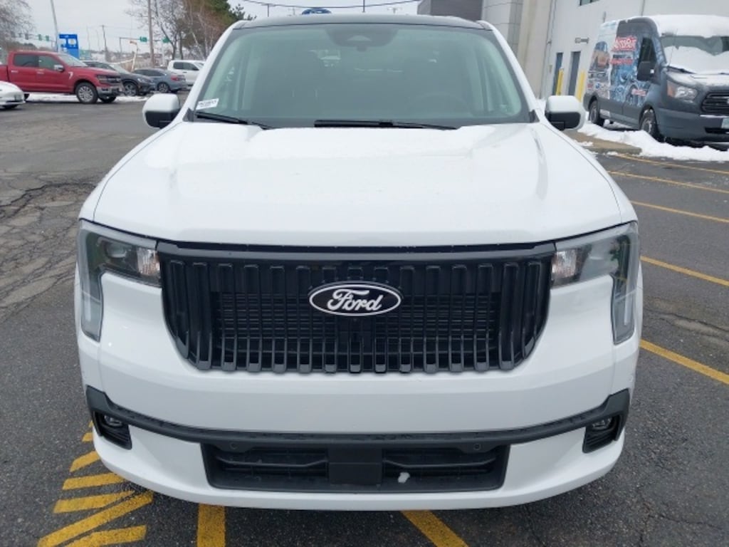 New 2025 Ford Maverick Lobo High Truck