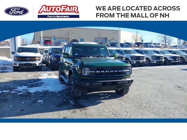 2025 Ford Bronco 4-Door Outer Banks's photo