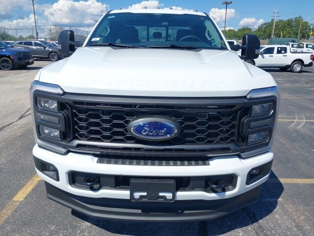 2026 Ford F-250 XL photo 3