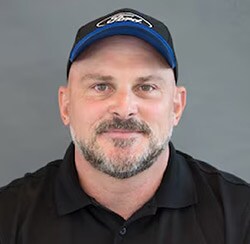 Staff member Scott Vincent from ID_58c68241ca7e