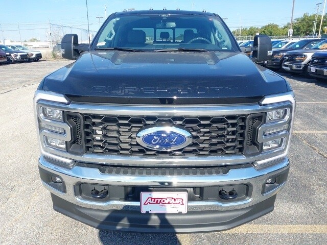 2026 Ford F-350 XLT photo 2