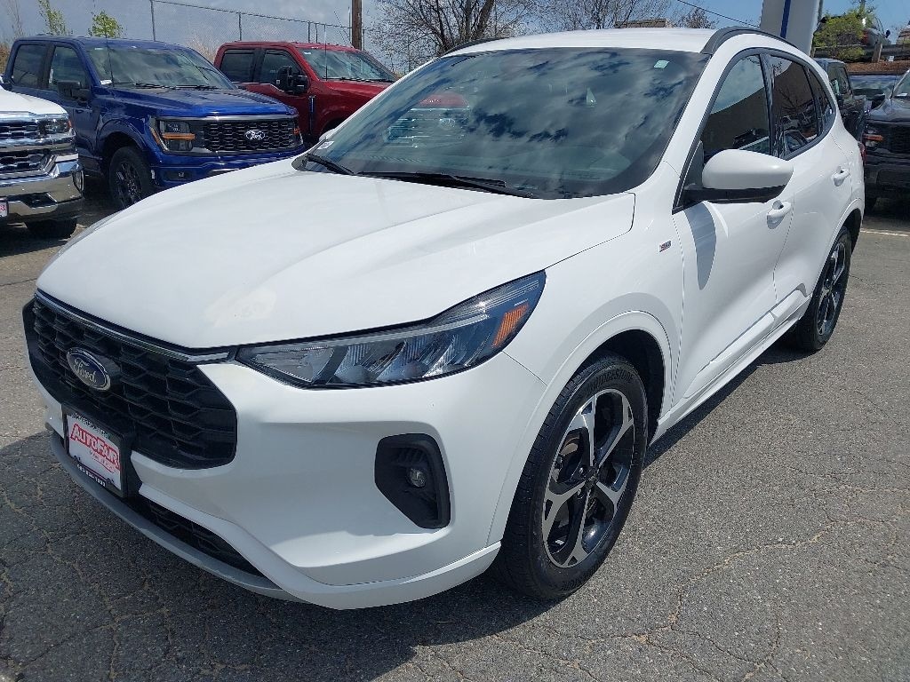 Certified 2023 Ford Escape ST-Line Select SUV