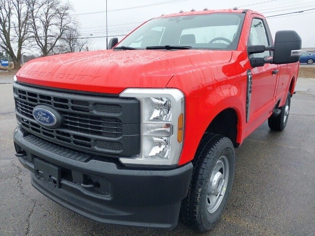 2025 Ford F-350 XL photo 4