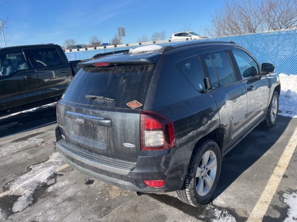 Used 2015 Jeep Compass Latitude SUV