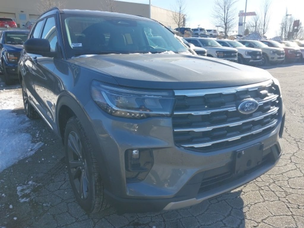 New 2025 Ford Explorer Active SUV