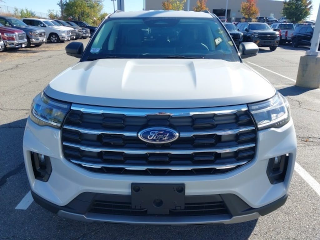 New 2025 Ford Explorer Active SUV