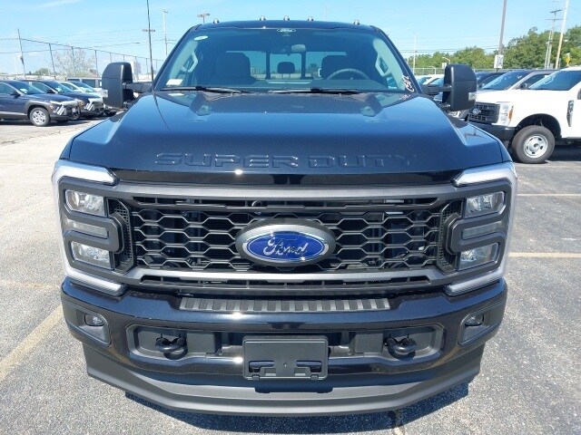 2026 Ford F-350 XL photo 2