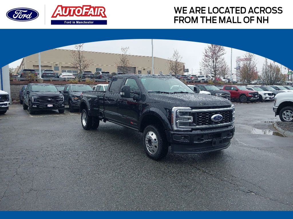 2026 Ford F-450 Platinum 4x4 Crew Cab 8' Box DRW's photo