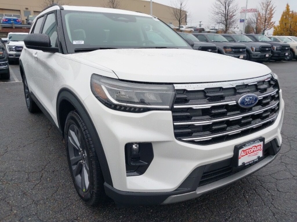 New 2026 Ford Explorer Active SUV