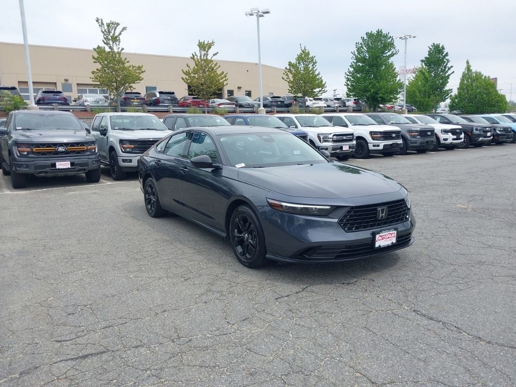 2025 Honda Accord 1.5T SE CVT's photo