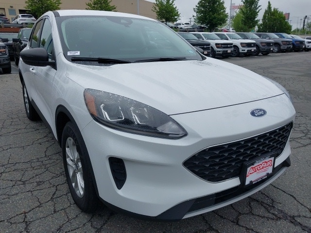Certified 2022 Ford Escape SE with VIN 1FMCU9G69NUB26532 for sale in Manchester, NH