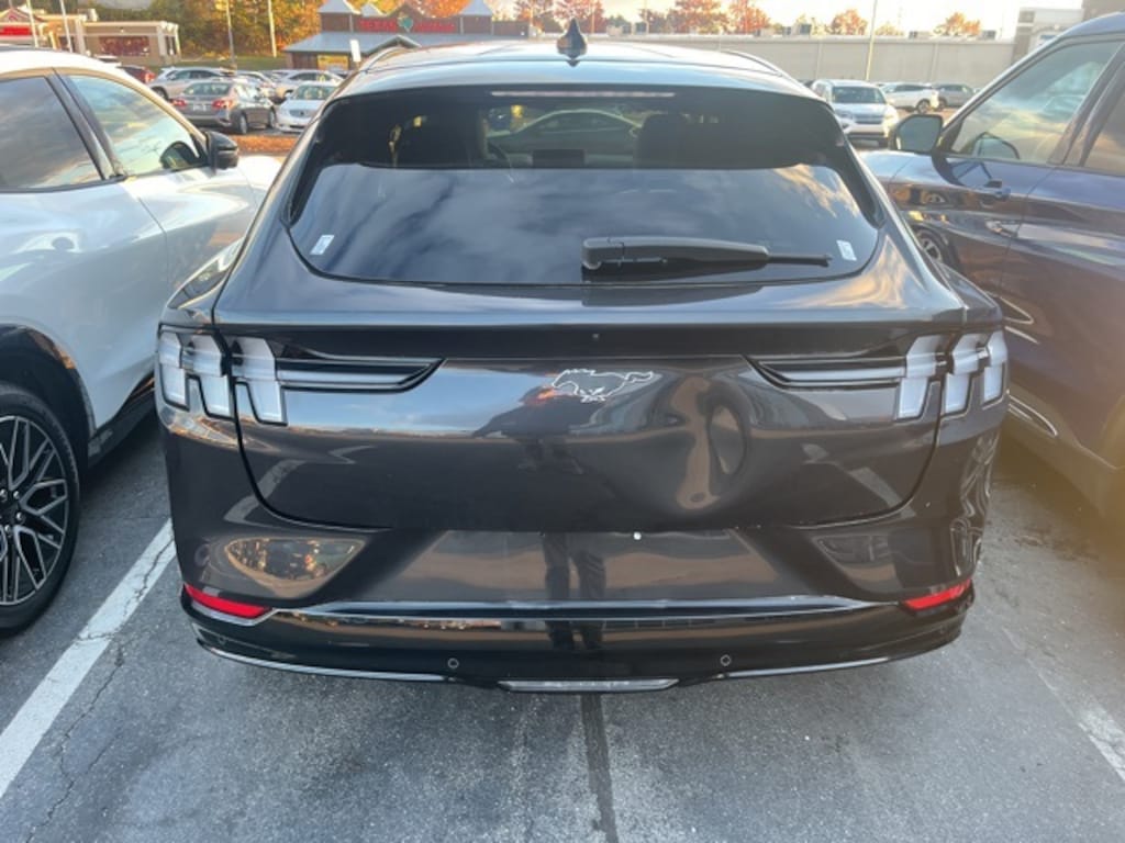 Certified 2022 Ford Mustang Mach-E Premium SUV