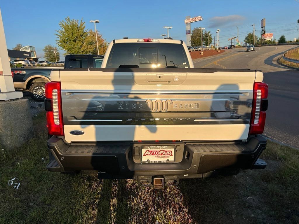 Certified 2025 Ford F-450 King Ranch Truck