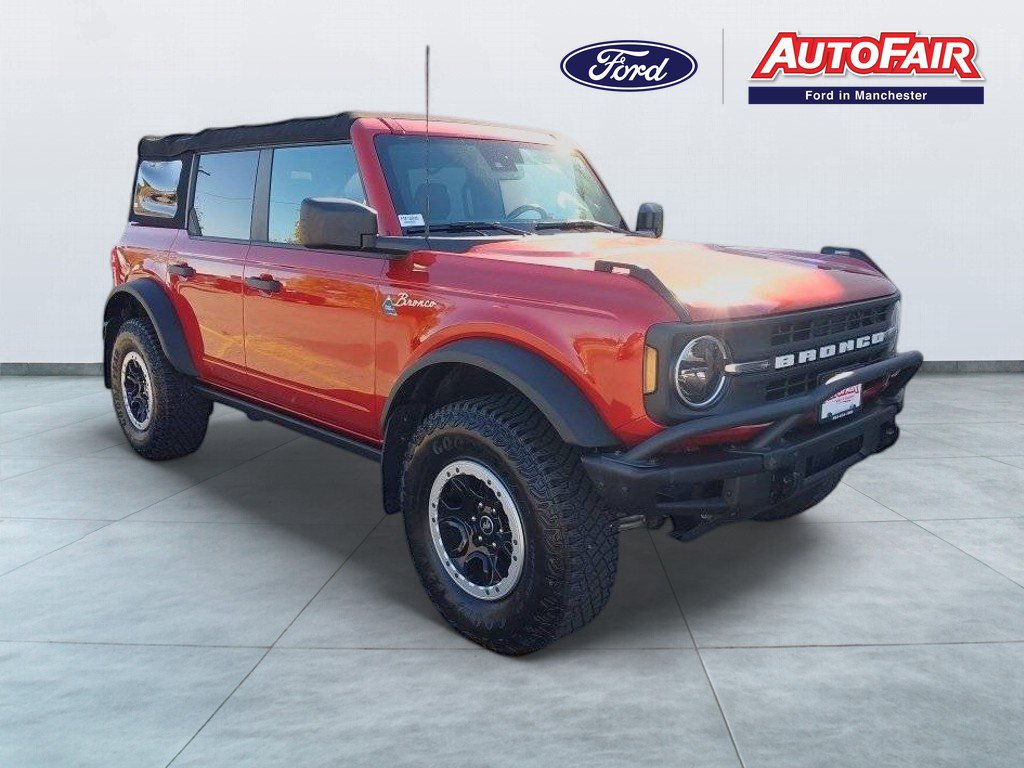 2022 Ford Bronco 4-Door Black Diamond