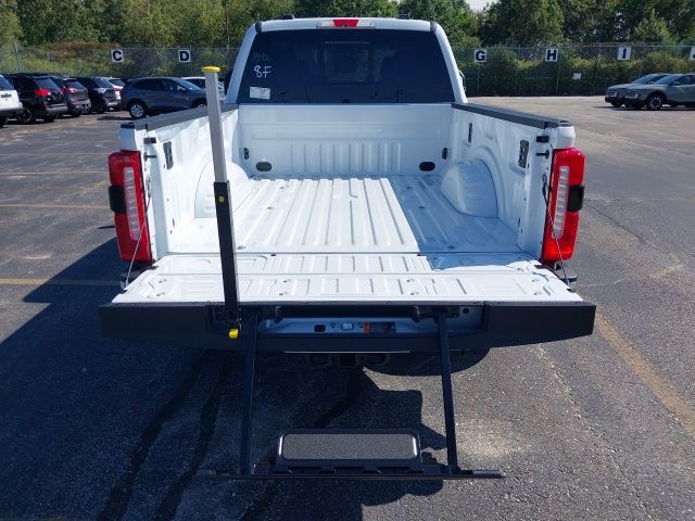2026 Ford F-350 Super Duty XLT - Photo 27