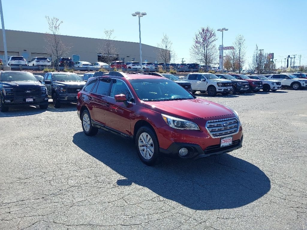 Used 2017 Subaru Outback 2.5i Premium SUV