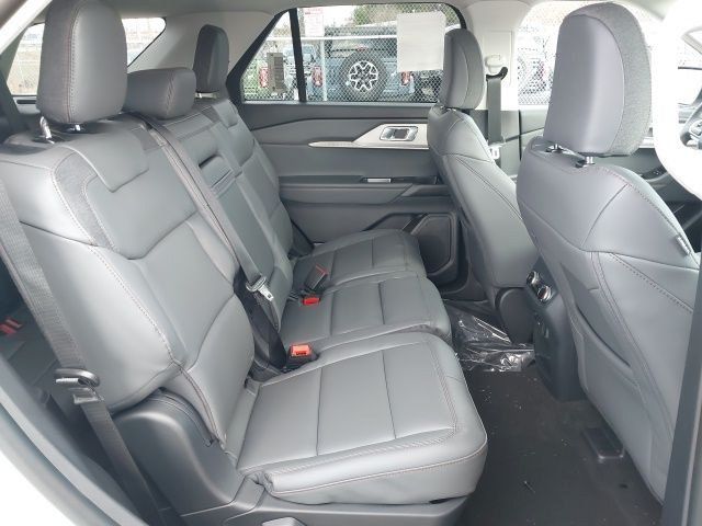 2026 Ford Explorer Active - Photo 24