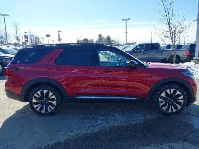 2026 Ford Explorer Platinum - Photo 9