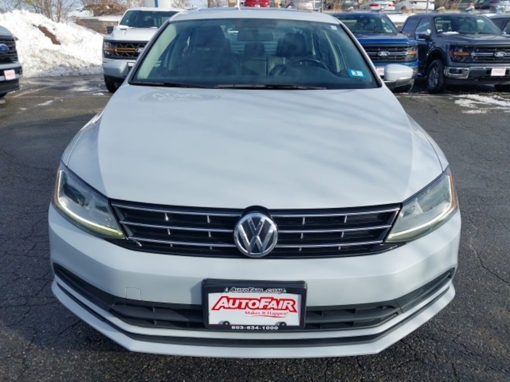 Certified 2018 Volkswagen Jetta 1.4T SE Sedan