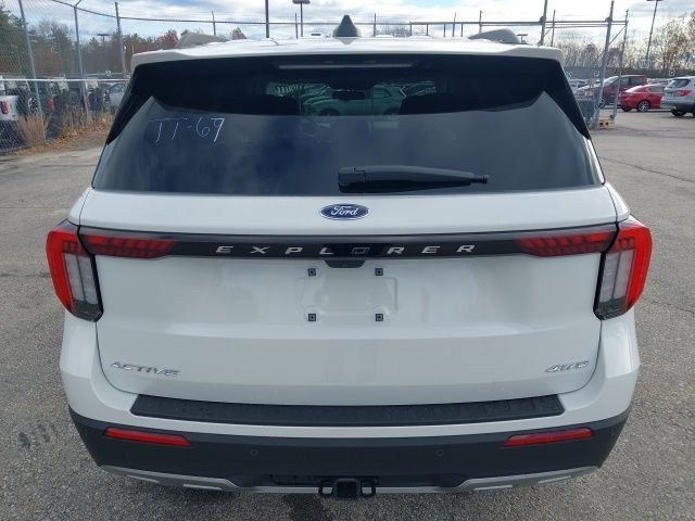2026 Ford Explorer Active - Photo 7