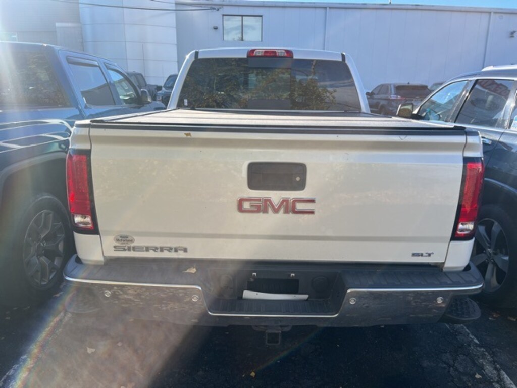 Used 2018 GMC Sierra 1500 SLT Truck