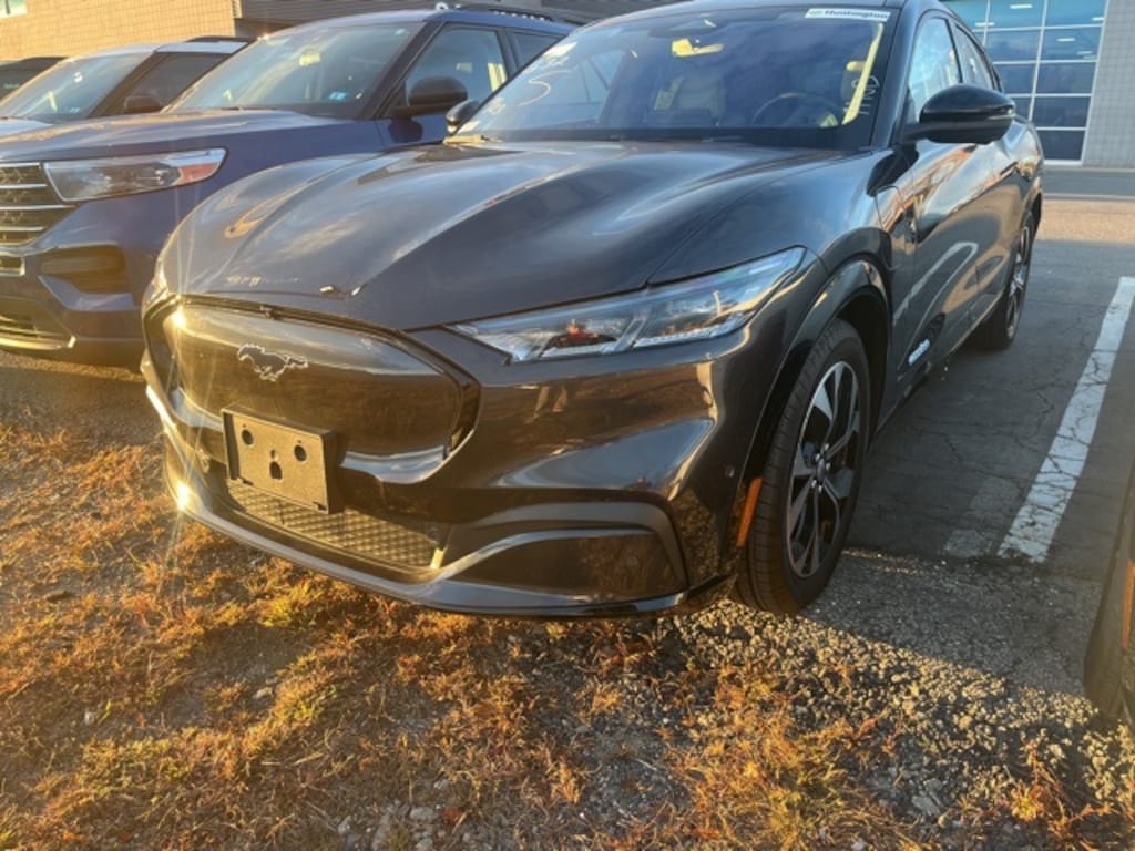 Certified 2022 Ford Mustang Mach-E Premium SUV
