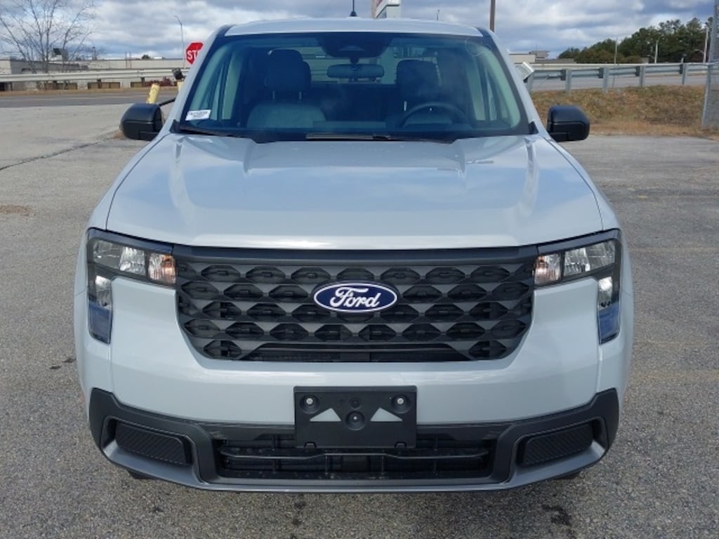 New 2025 Ford Maverick XLT Truck