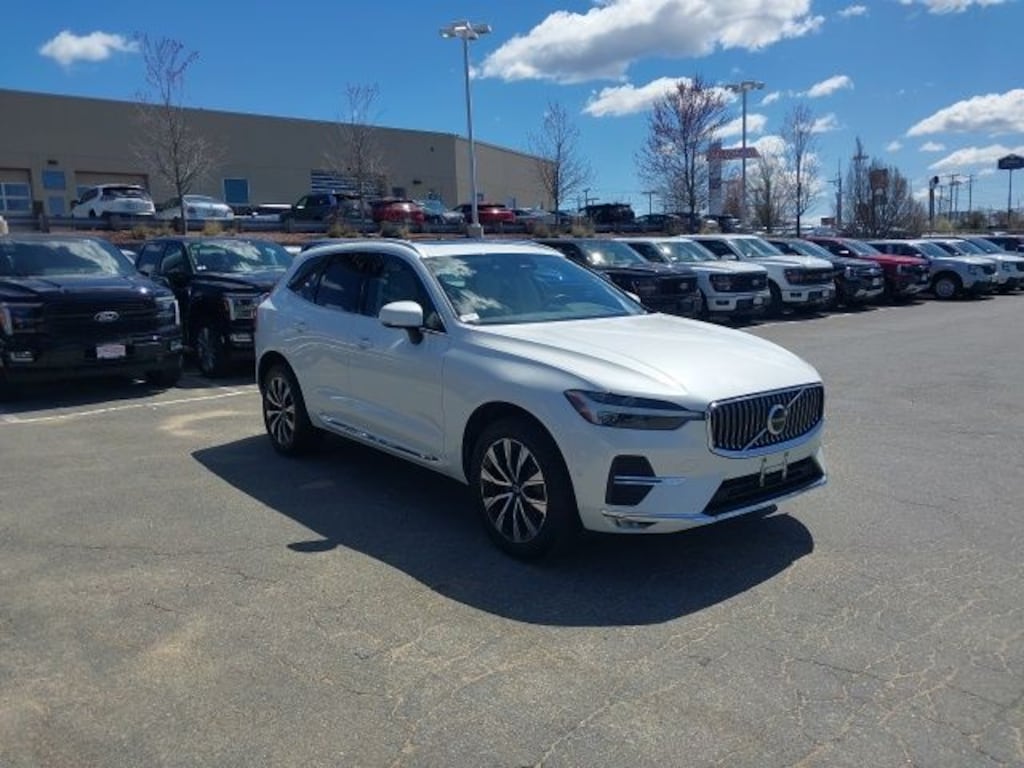 Certified 2023 Volvo XC60 B5 Plus Bright Theme SUV