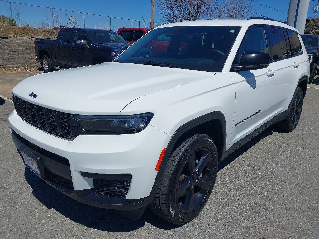 Certified 2023 Jeep Grand Cherokee L Altitude SUV