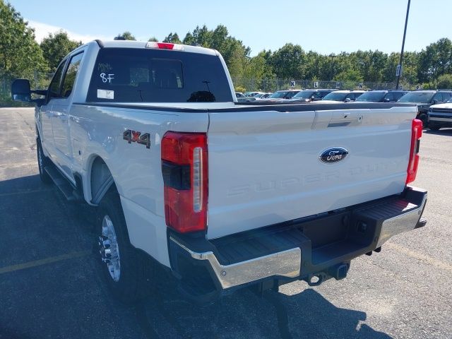2026 Ford F-350 Super Duty XLT - Photo 6