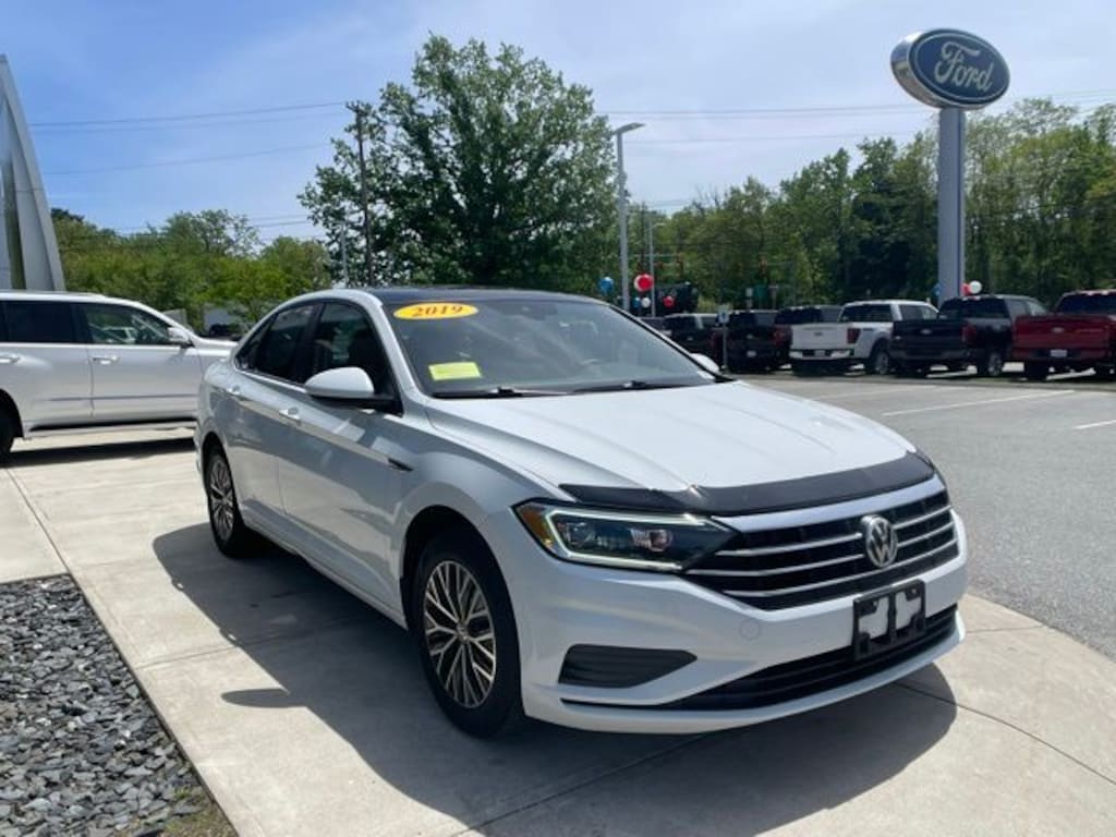 Certified 2019 Volkswagen Jetta 1.4T SEL Sedan