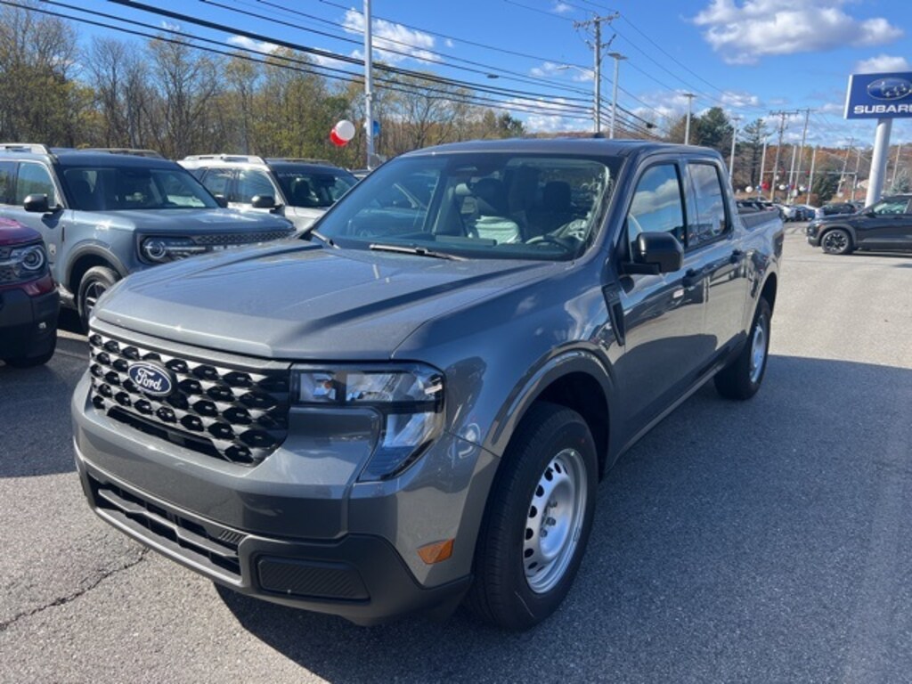 New 2025 Ford Maverick XL Truck SuperCrew